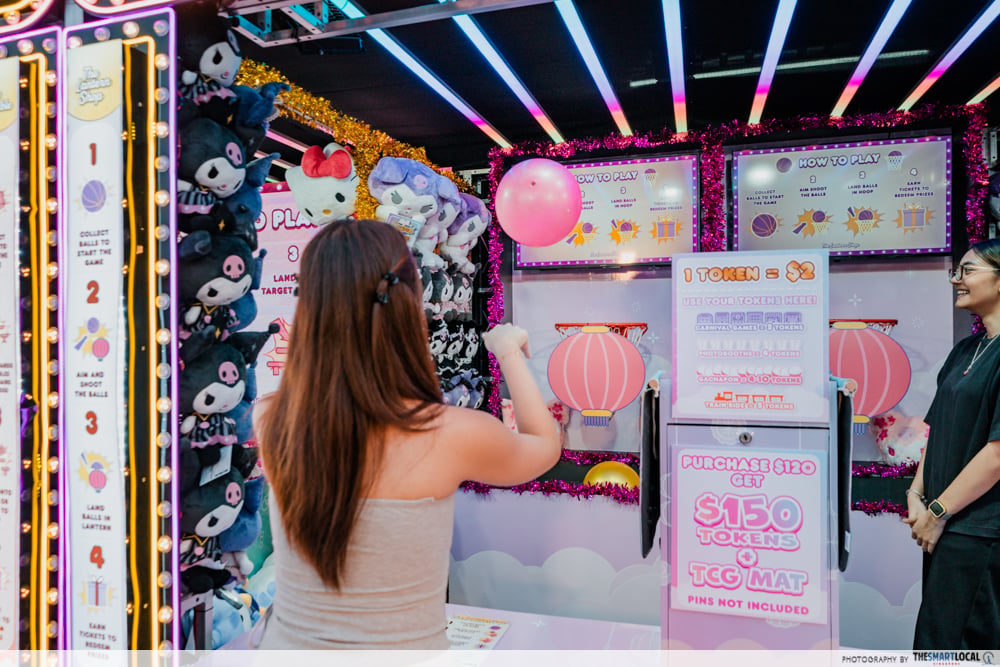 Shooting hoops carnival game
