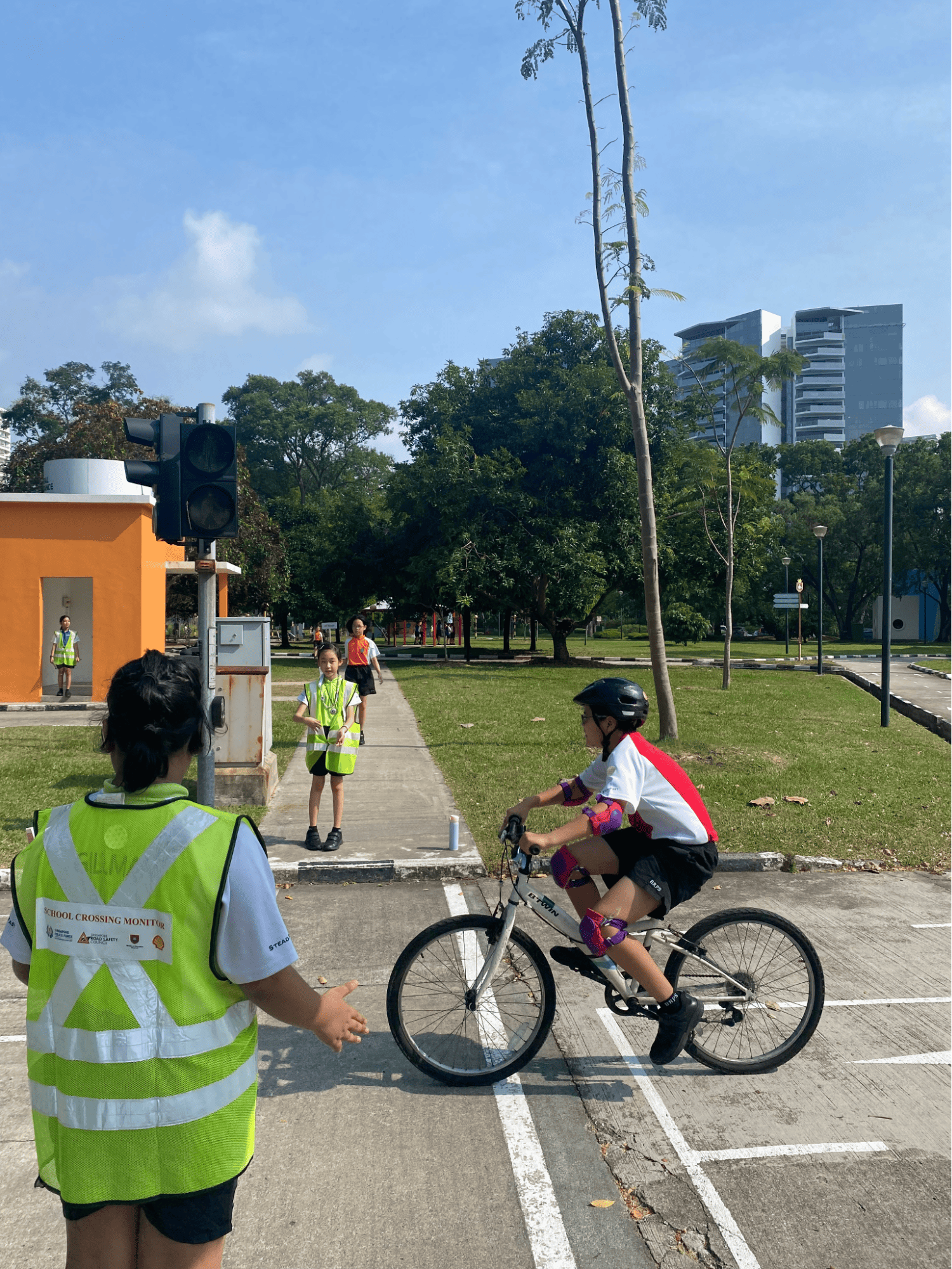 singapore road safety park - traffic games