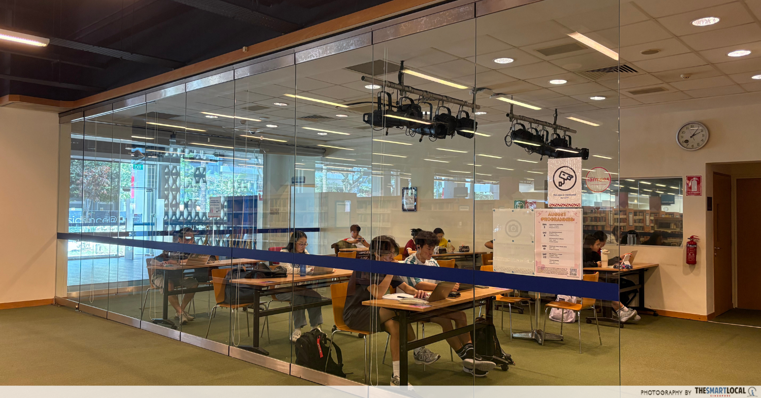 queenstown library - study room