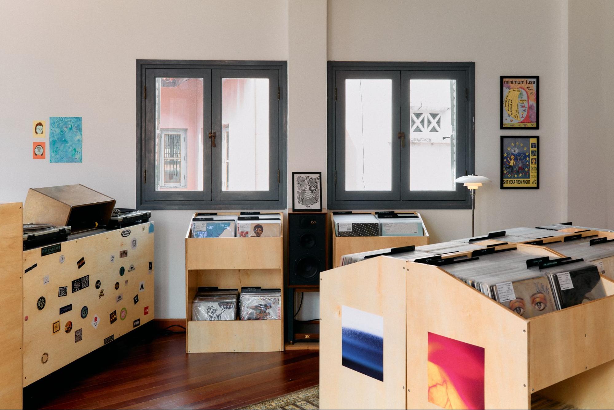 lifted trax interior