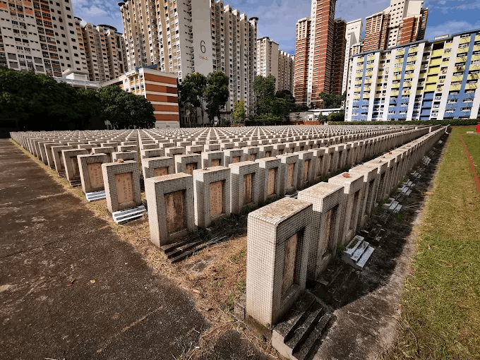 singapore cemeteries - shuang long shan