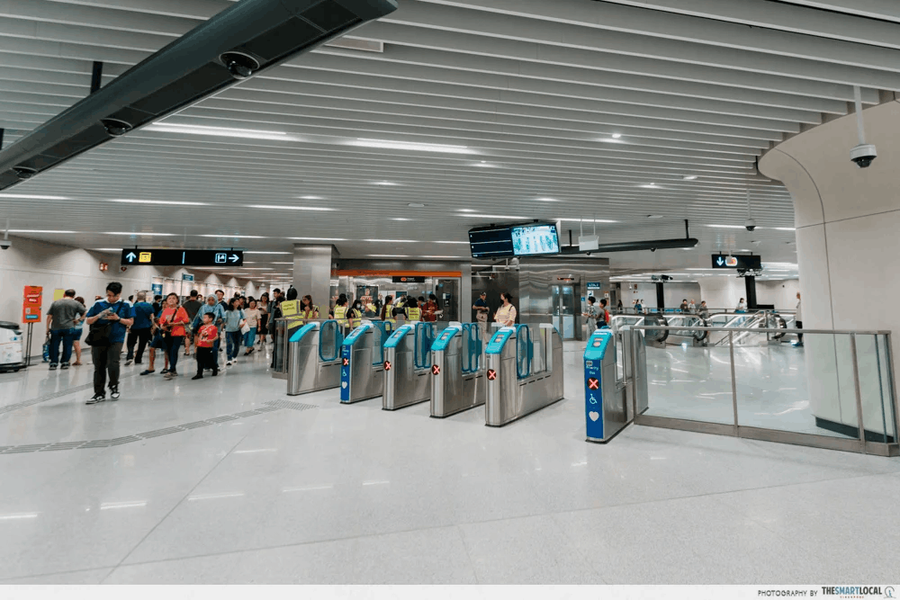 MRT gantries