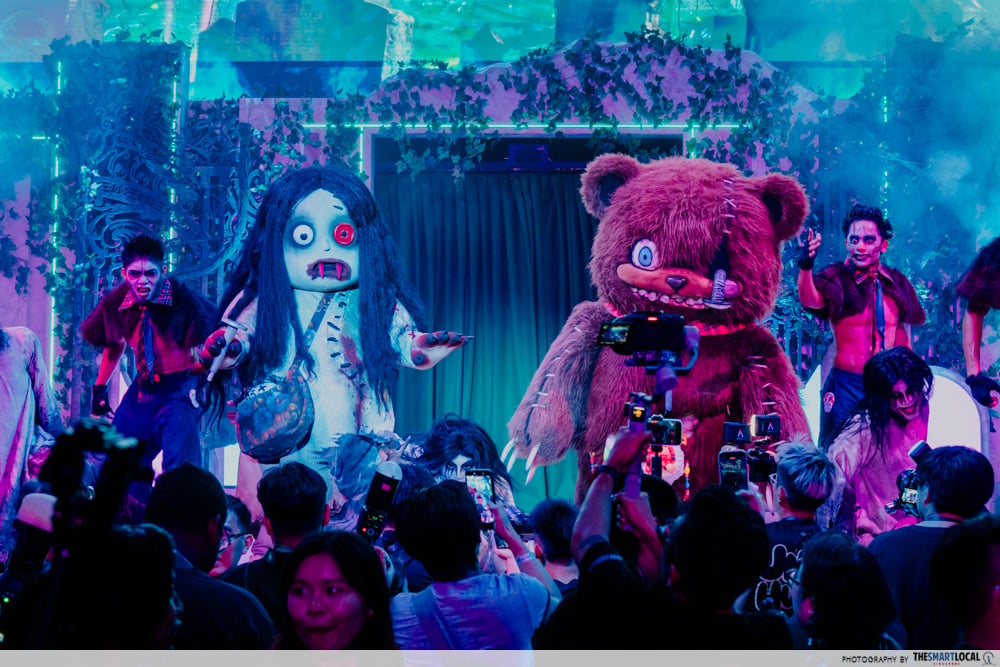 halloween horror nights 14 - nail the beat