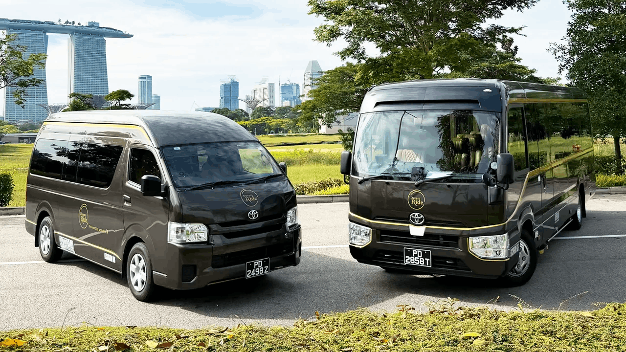 DreamRide luxury minibus from Singapore to JB - 8 to 11 seaters