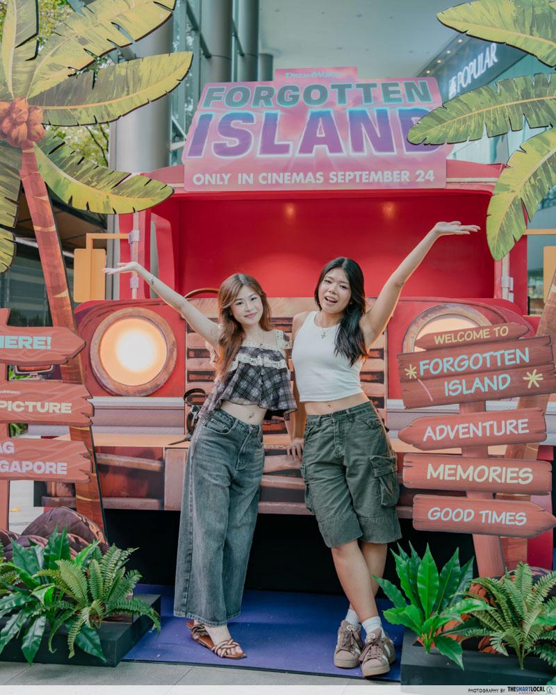 Forgotten Island - jeepney photo-op