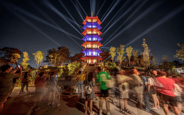 Lights by the Lake - Cloud Pagoda Light Show