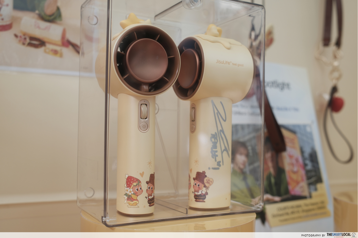 Signed fan