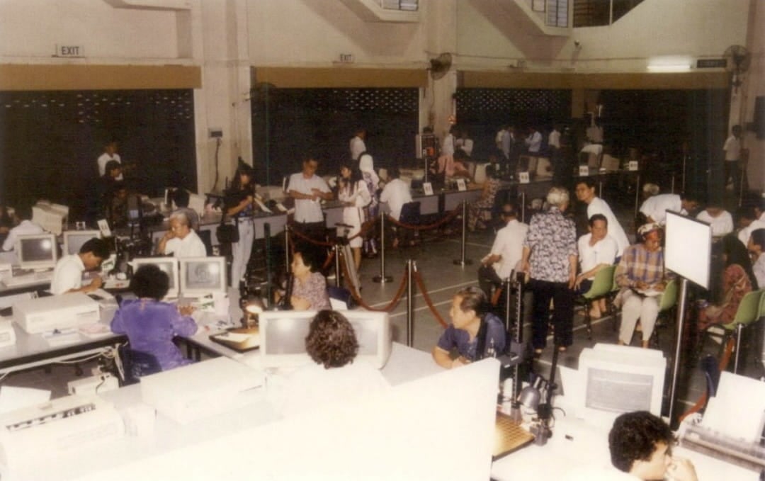 IC re-registration exercise at MacPherson CC in 1991