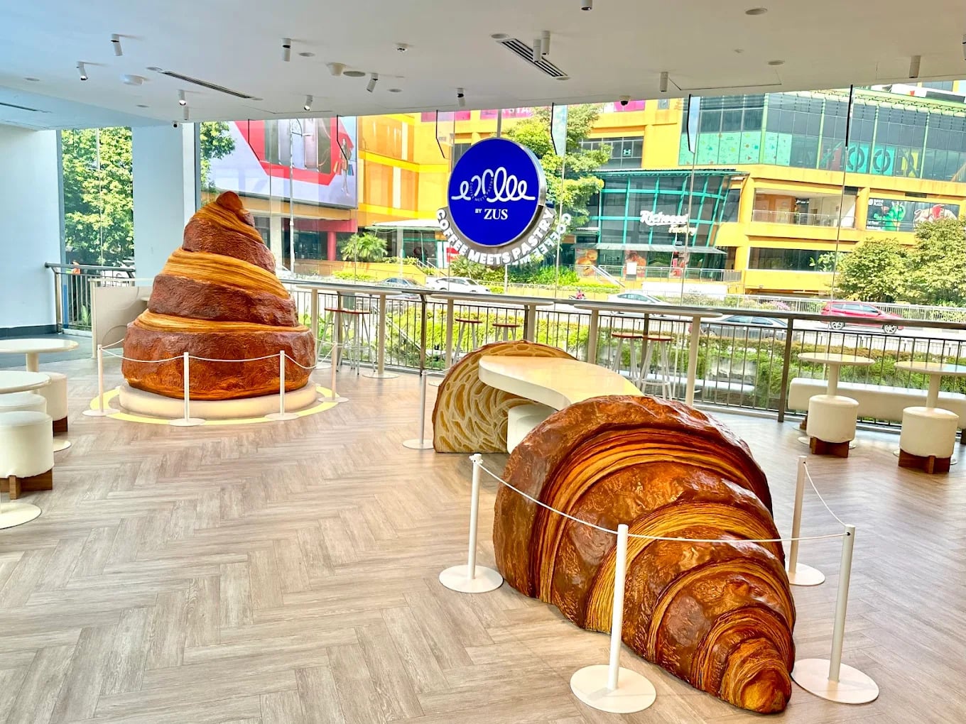 ZUS Coffee Meets Pastry - 1 Utama Shopping Centre
