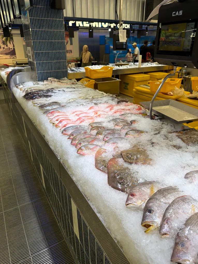 ST Rosyam Mart fresh seafood