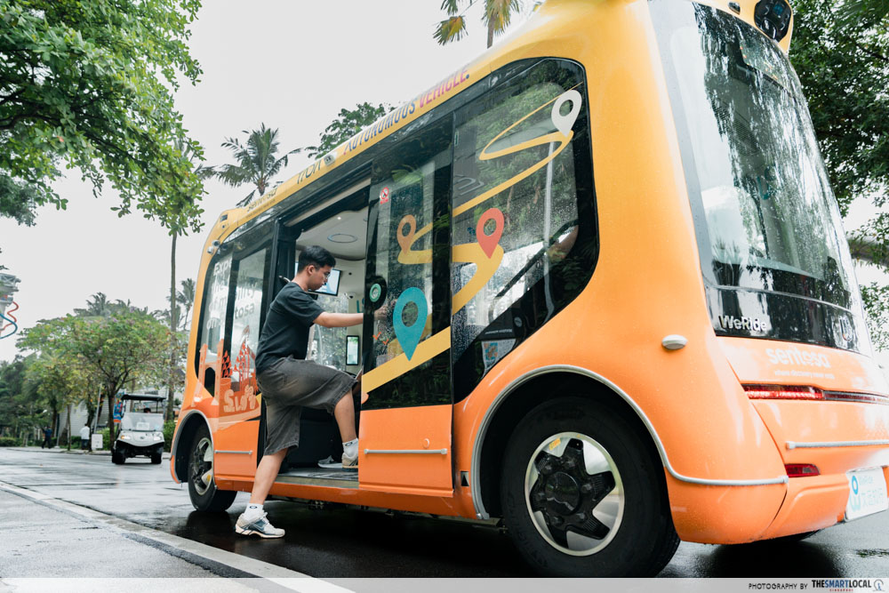 Sentosa Autonomous Vehicle exterior
