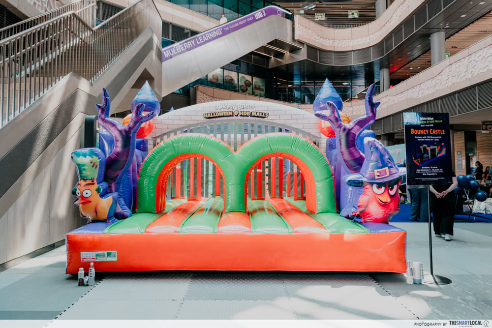 Angry Birds Spooky Bouncy.