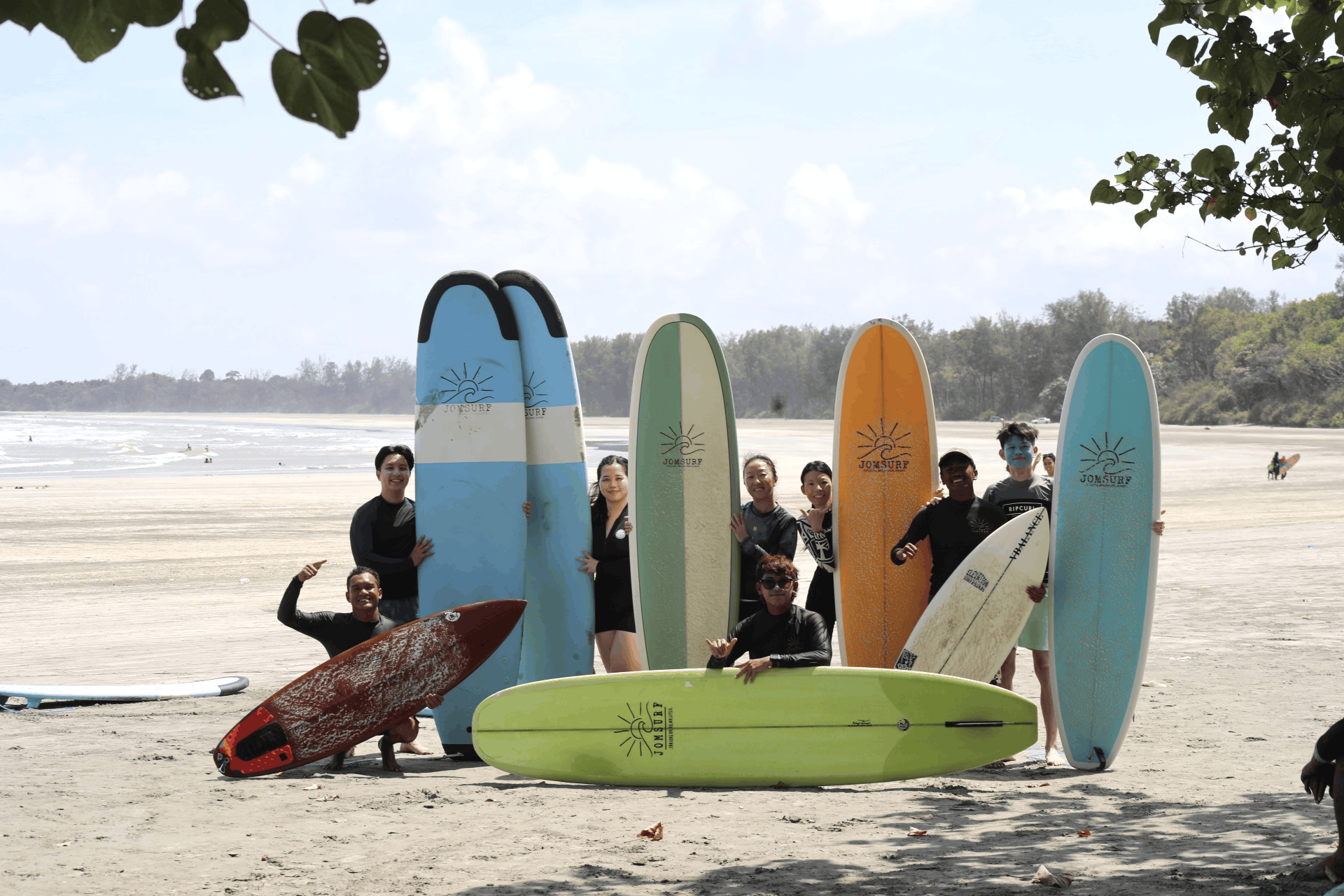 Surf waves at Tanjung Balau