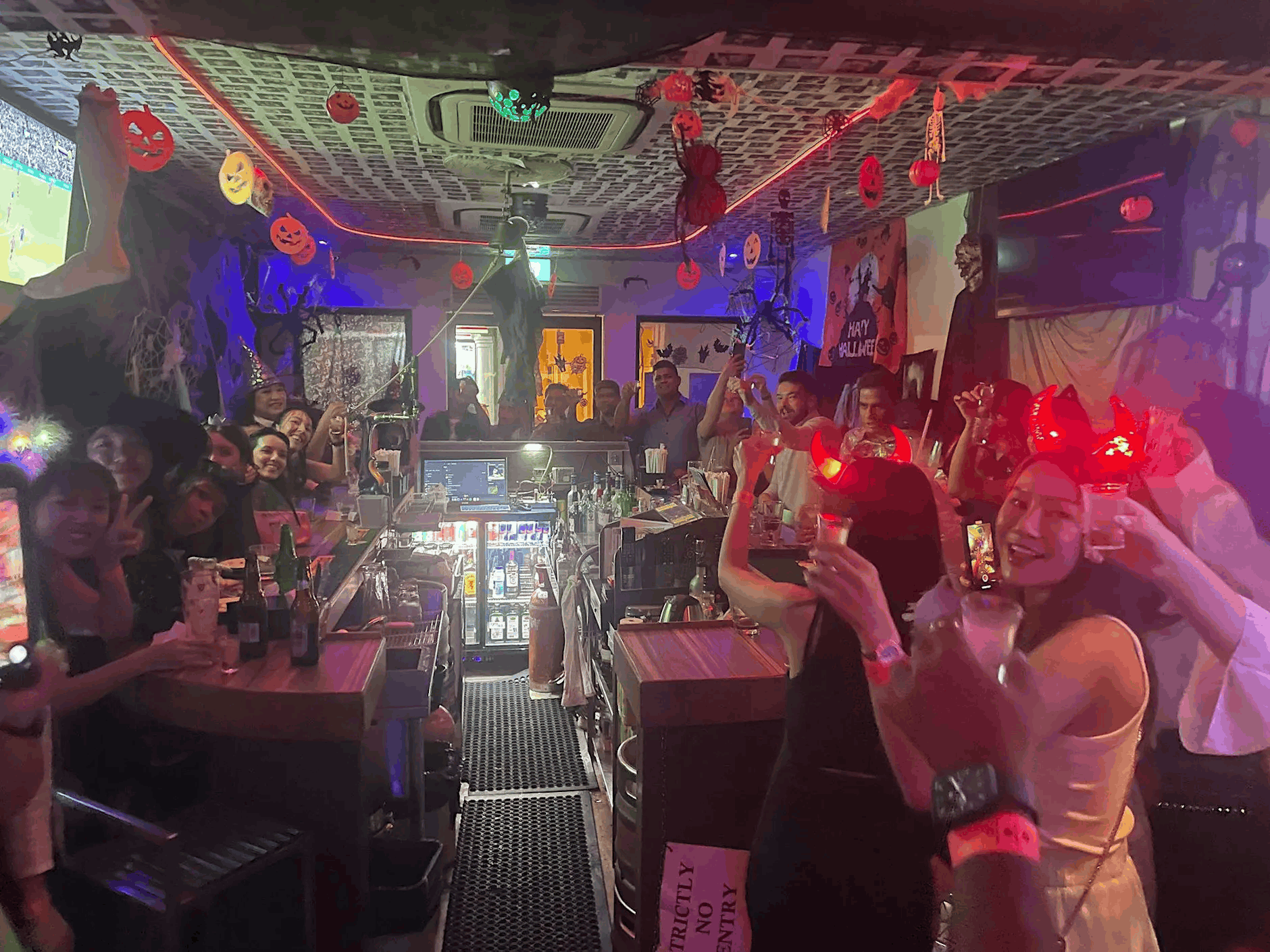 halloween parties - the official singapore halloween pub crawl 2026