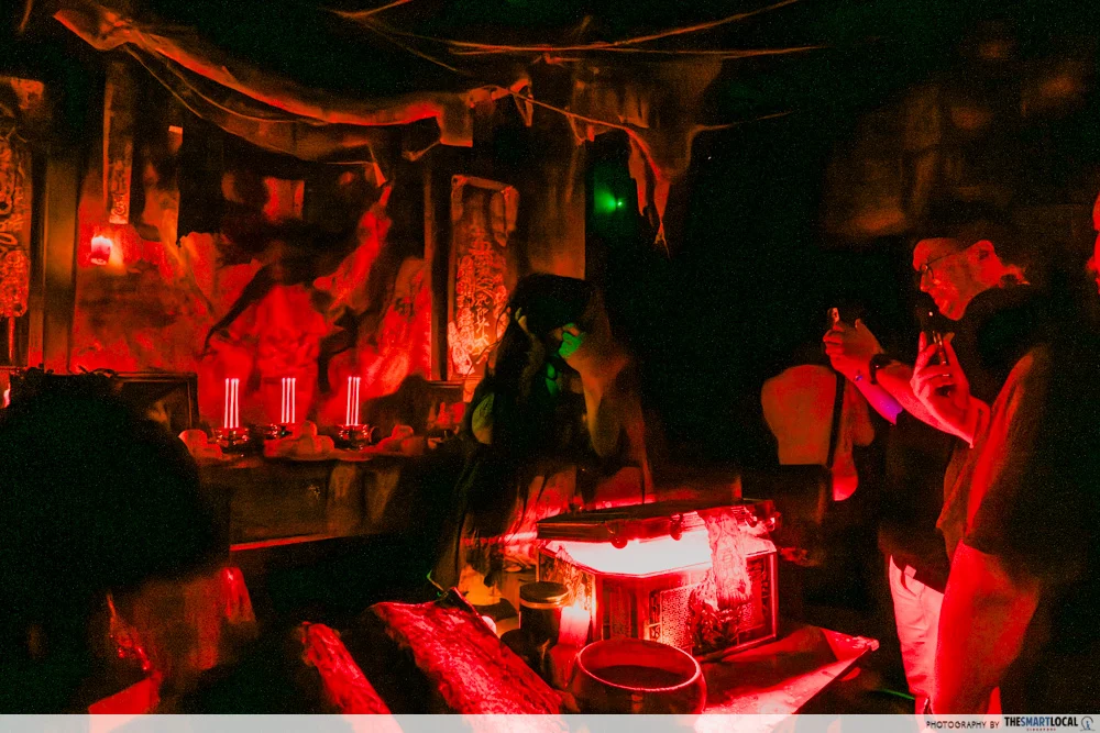 Halloween Horror Nights 14
