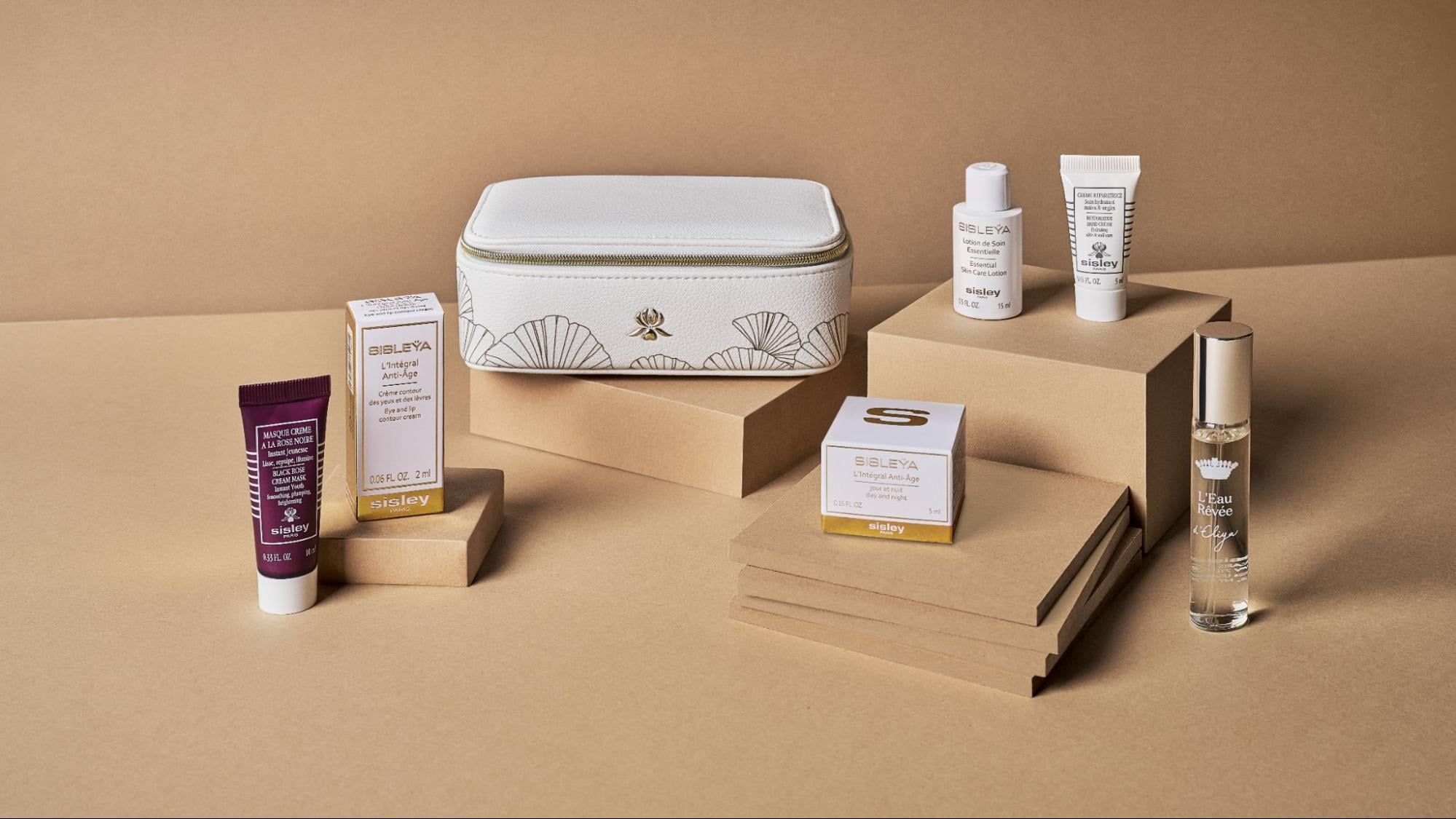 Ladies' amenity kit