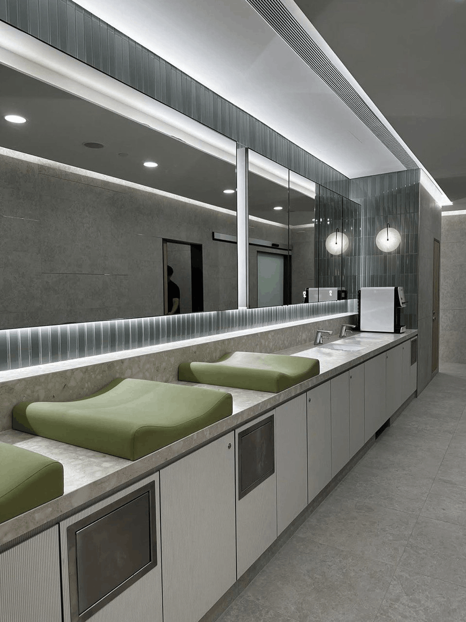 nursing room - jem nursing room