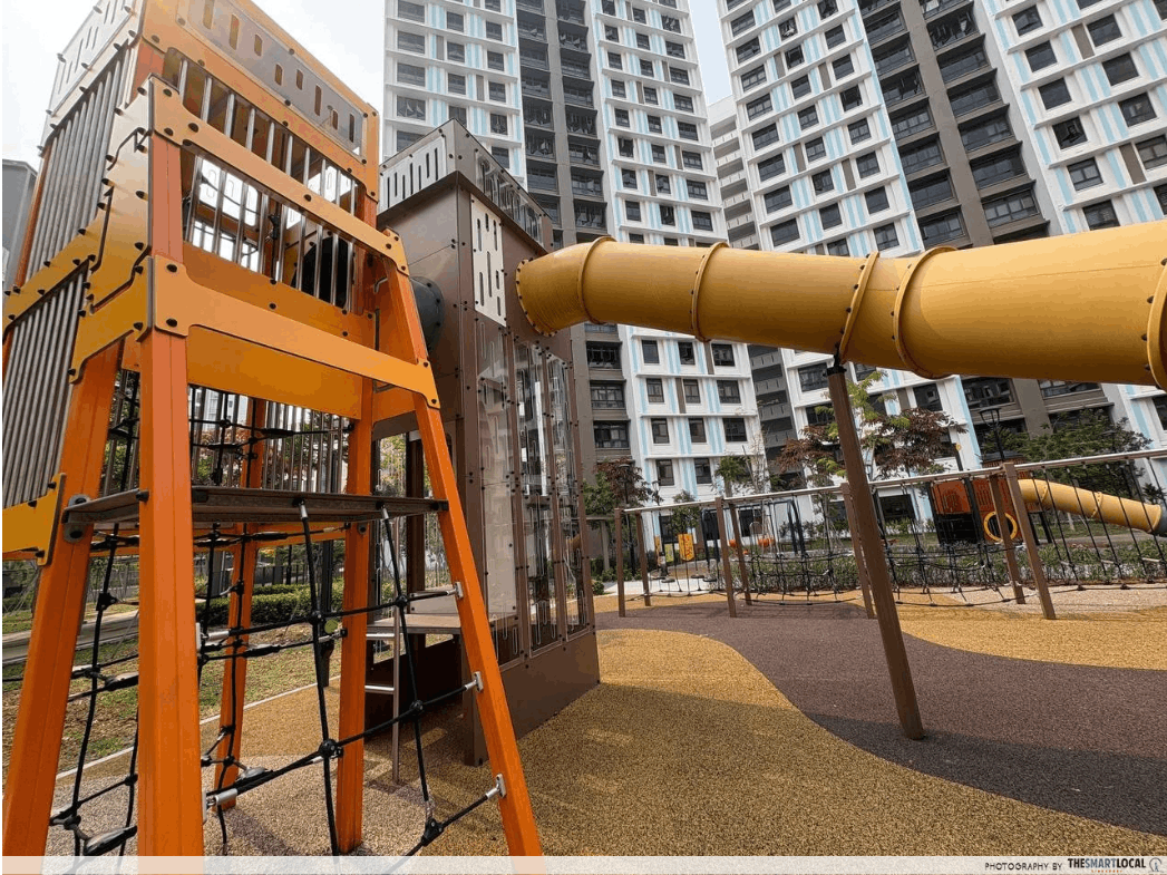 tampines playground - slide
